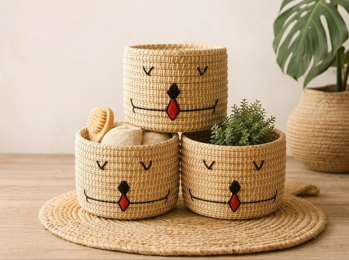 Set de 3 Cestas de Fibra Natural Bordadas a Mano